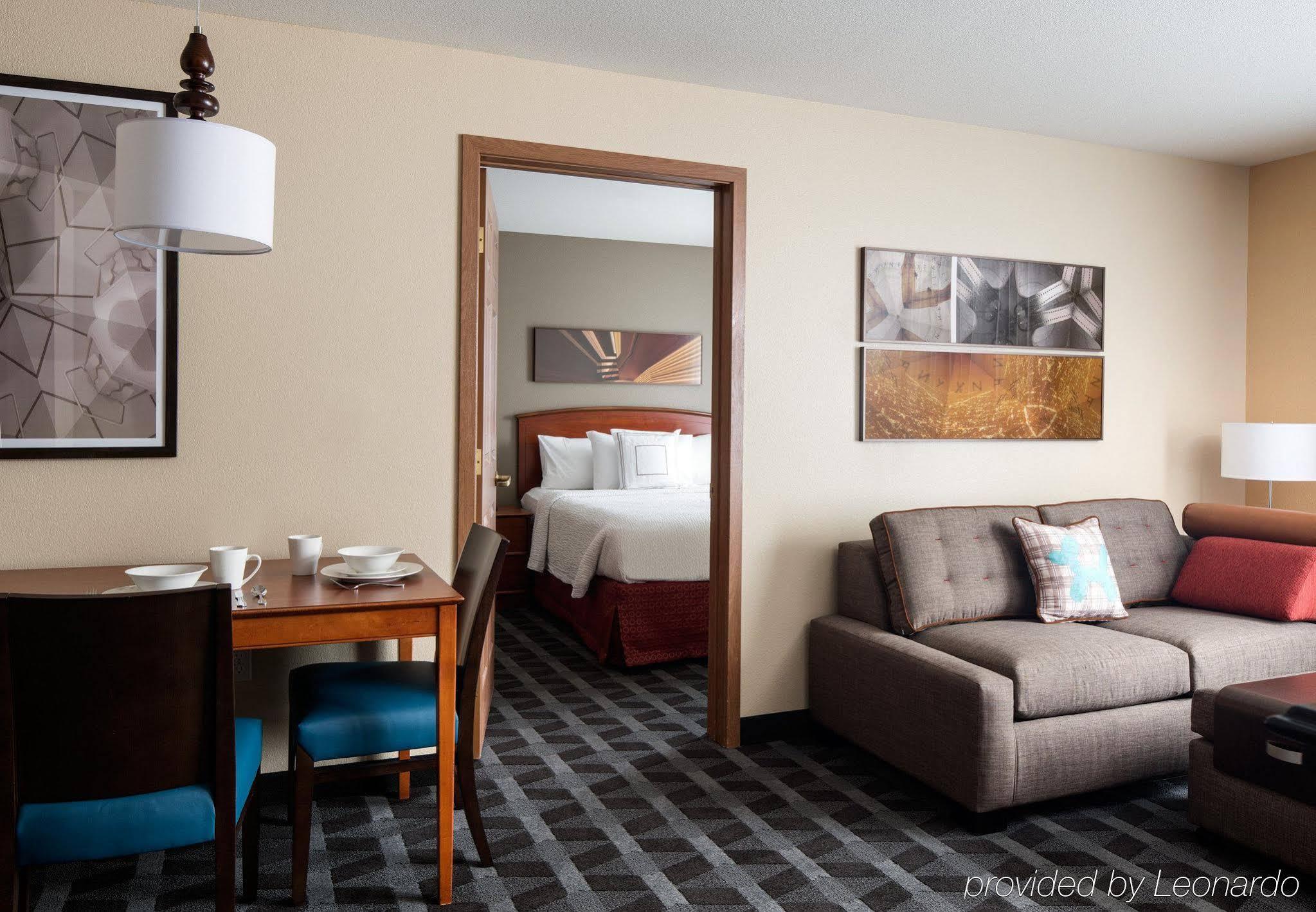 Sonesta Simply Suites Seattle Renton Exterior photo