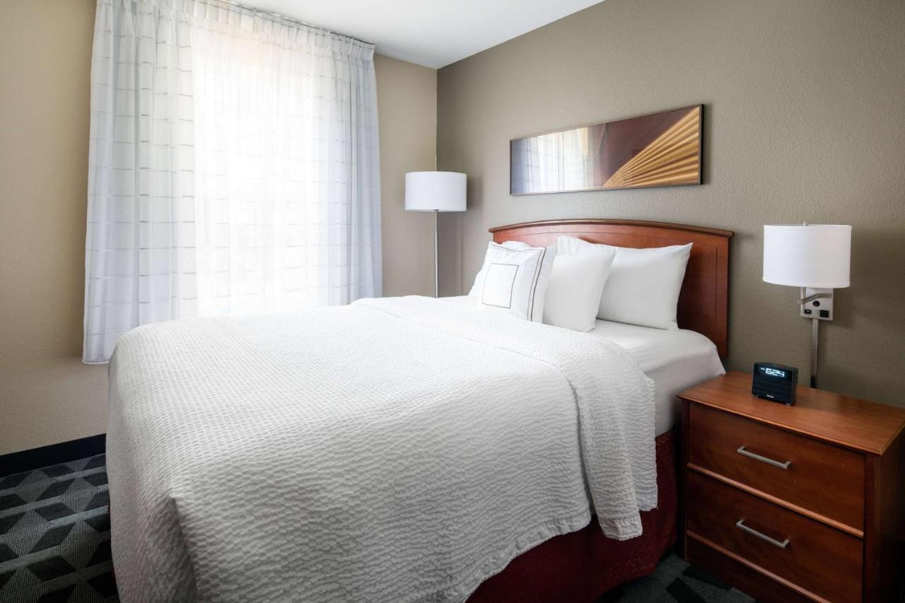 Sonesta Simply Suites Seattle Renton Exterior photo