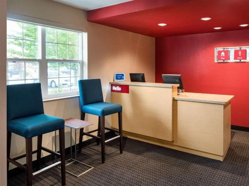 Sonesta Simply Suites Seattle Renton Exterior photo
