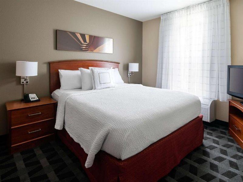 Sonesta Simply Suites Seattle Renton Exterior photo