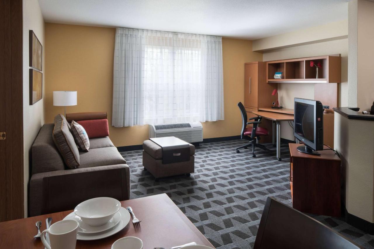 Sonesta Simply Suites Seattle Renton Exterior photo